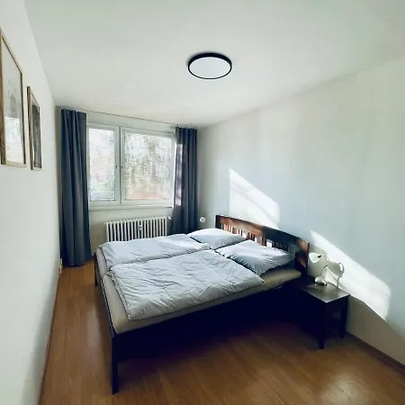 Sunny&Minimalist Apartment Near To City Center Apartment *