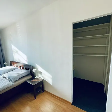Apartment Sunny&Minimalist Apartment Near To City Center *